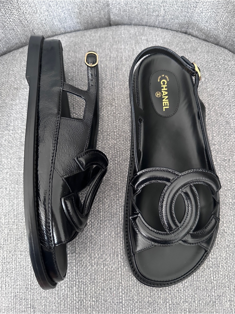 NEW BLAZY Chanel 2026 large CC LOGO BLACK LEATHER DADS SANDALS SIZE 38.5C - Picture 13 of 16